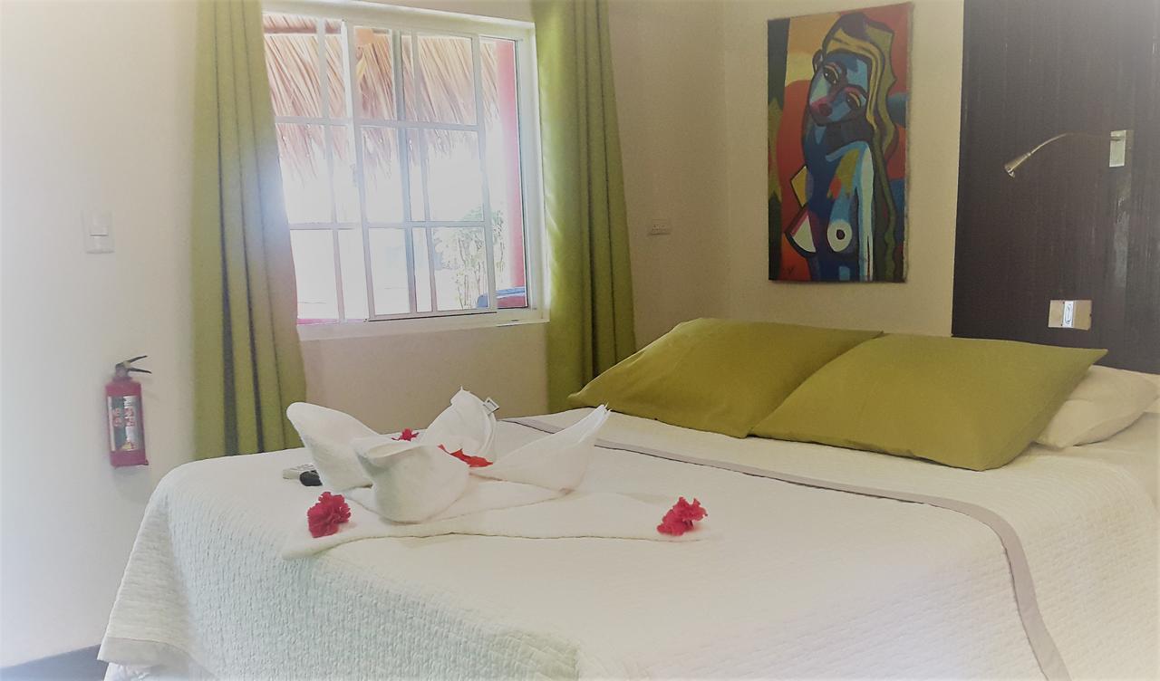 Paraiso Beach Hotel Brig Bay Exterior foto